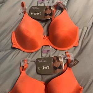 36DD t-shirt bra